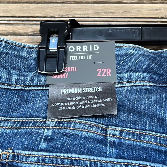 Torrid Jeans Feel the Fit Bombshell Skinny High Rise Premium Stretch 22R New - Picture 12 of 14